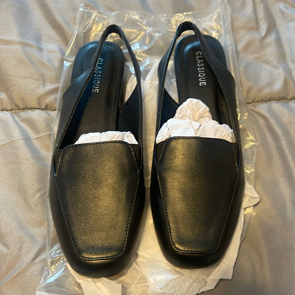 Bnwt  Stella sling by classique
